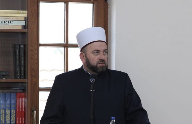 Fejzić: Ljudska oholost i samoljublje nijesu nikad znali za Boga i pravdu,