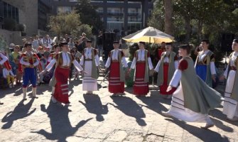 Manifestacija „Od Uskrsa do Vaskrsa“ okupila brojne turiste, kao i građane Budve