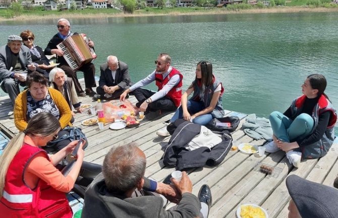 SM DPS Plav: Nizom aktivnosti poslali smo jasnu poruku koliko je važna plemenitost i solidarnost među ljudima