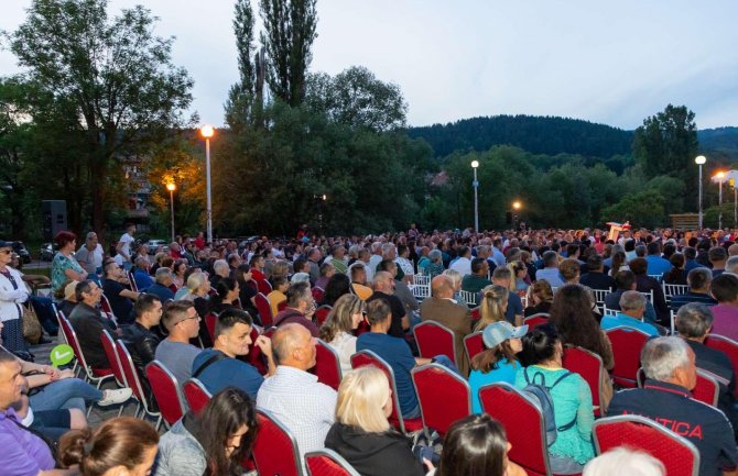 Bečić: Demokrate uskoro ulaze u EPP, pobjeđuju na izborima i uvode Crnu Goru u Evropsku uniju