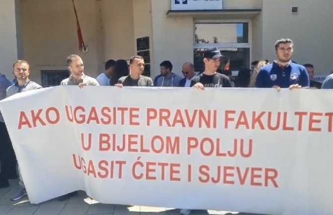 Gašenje fakulteta u Bijelom Polju pojačaće iseljavanje