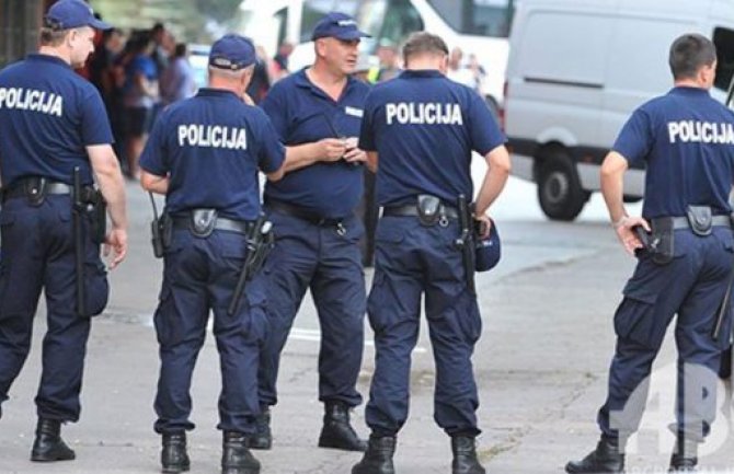 Porodična tragedija u Vršcu, mladi policajac nehotice usmrtio oca