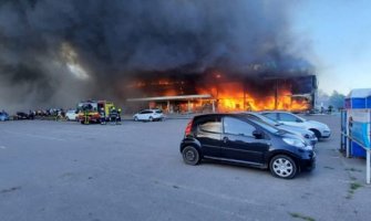 Ruska vojska tvrdi da je gađala skladište oružja u Kremenčuku