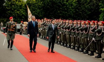 Abazović u Beču dočekan uz najveće državne počasti