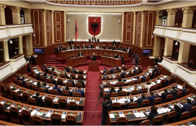 Parlament Albanije traži od Savjeta Evrope da poništi rezoluciju o trgovini organima na Kosovu