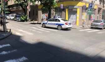 Beograd: Preminuo dječak koji je pao sa devetog sprata solitera