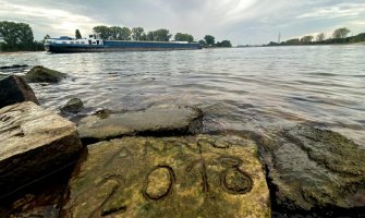 Zbog suše iz rijeka izronilo 