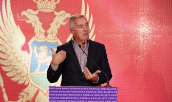 Đukanović: Tragikomični pokušaji aktuelne parlamentarne većine da pobjegne od izbora