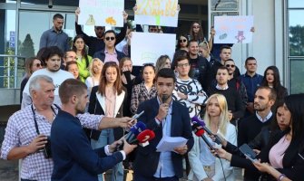 Protest pripravnika: Traže plate, ali i bolji status visokoškolaca