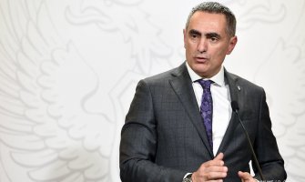 Damjanović: Odluku o ukidanju zdravstvenog osiguranja provjeriti na Ustavnom sudu