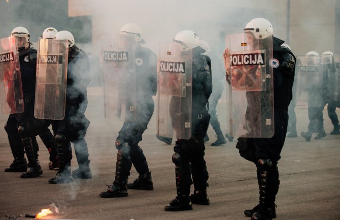 MUP: 600 novih kompleta za zaštitu policijskih službenika