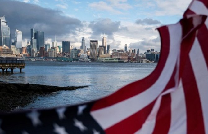 Više od milion stanovnika SAD i Kanade Božić provodi bez struje zbog zimske oluje