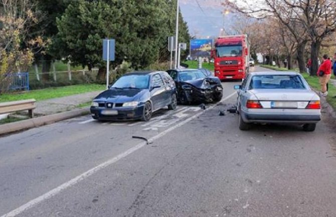 Udes u Baru, povrijeđena jedna osoba