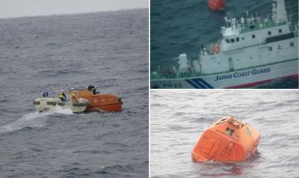 Potonuo teretni brod kod Japana, traga se za osam članova posade