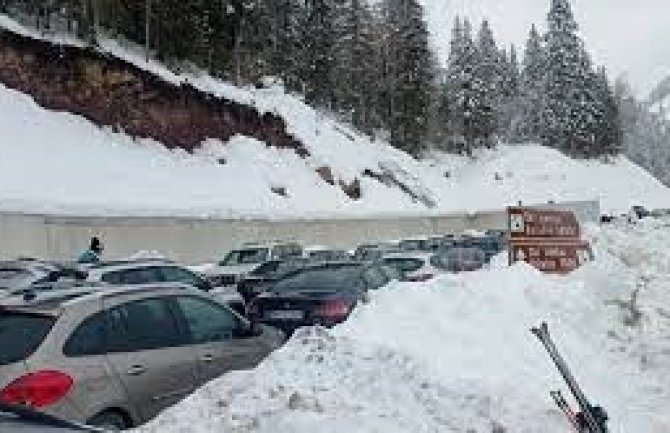 U Kolašinu do 30 cm snijega, još nema uslova za početak skijaške sezone