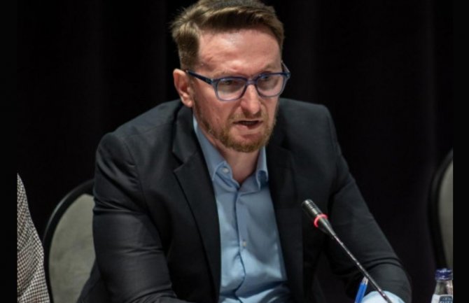 Filipović: Moramo da  štitimo sopstvene ekonomske interese 