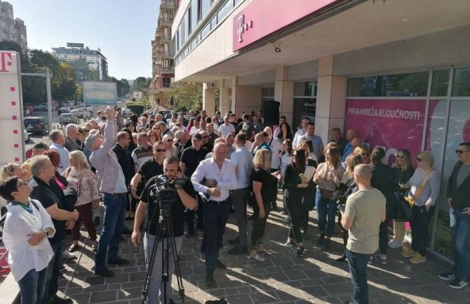 Štrajkački odbor Sindikata Telekoma Crne Gore organizuje danas protestni skup 