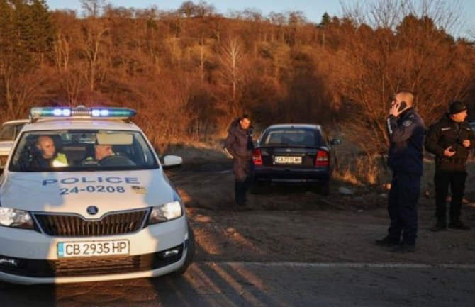 Bugarska: U napuštenom kamionu pronađeno 18 tijela migranata