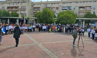 Protest Rusa koji žive u Crnoj Gori protiv rata: Putinu treba da bude suđeno