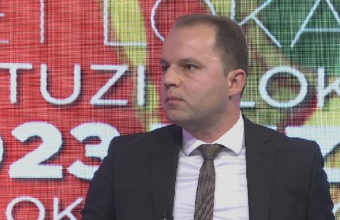 Evo koje su glavne poruke predstavnika lista za izbore u Tuzima