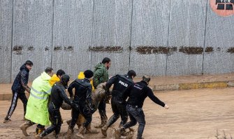 Deset osoba poginulo u poplavama na jugu Turske