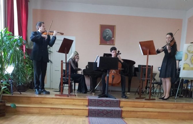 Kamerni ansambli Muzičke akademije osvojili drugu i treću nagradu na međunarodnom takmičenju