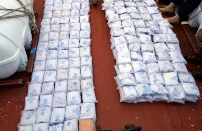 U Urugvaju zaplijenjeno 400 kilograma kokaina, uhapšena dvojica državljana Crne Gore