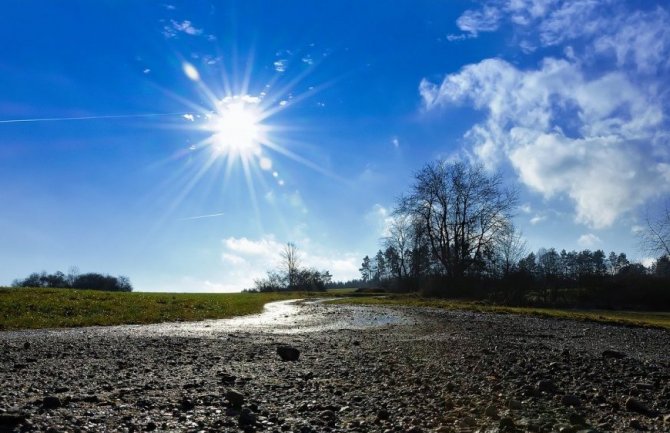 Sjutra sunčano i veoma toplo, do 30°C