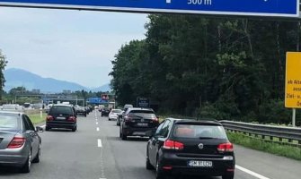 Iz Njemačke, Luksemburga i Austrije kreće velika auto-kolona prema Crnoj Gori