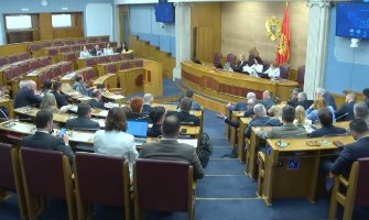 Konstatovana ostavka Vuksanović-Stanković; Radunović: Skupština nelegitimna