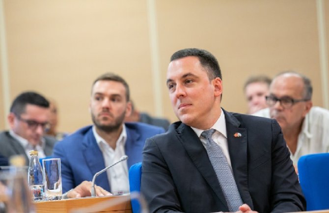 Vuković: Raspodjela resora u Glavnom gradu da se ne svede na trgovinu funkcijama