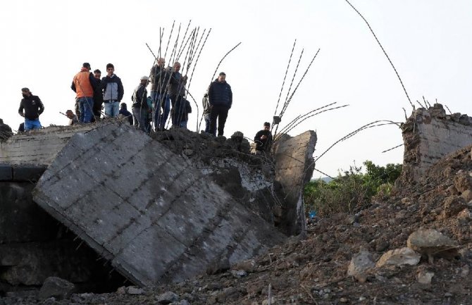 Izrael ukinuo restrikcije uvedene u gradovima kraj granice Gaze