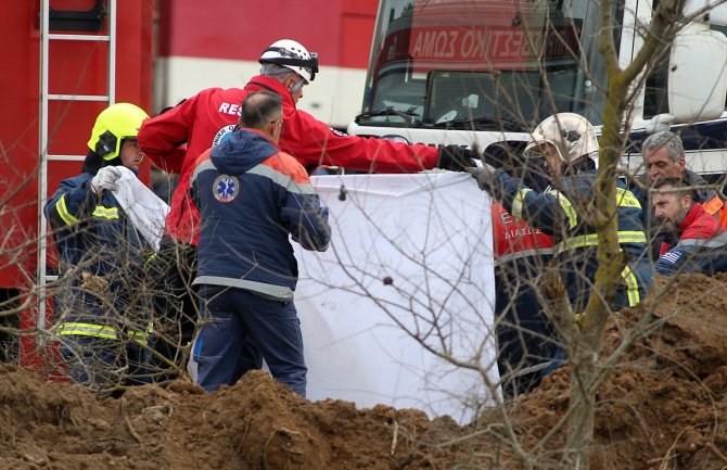 Novi jeziv slučaj u SAD: Pronađena tijela troje tinejdžera, uhapšeni maloljetnici