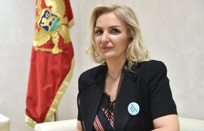 Gradska RTV odgovorila Borovinić-Bojović: Gospođo, kako vam je lijepo ovo novo lice, baš je lijepo