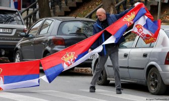 Nastić: Srbi na Kosovu žive u strahu