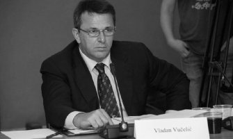 Preminuo Vladan Vučelić