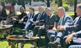 “Zbog događaja u Srbiji Uprava policije digla stepen pozornosti, u nedelju dan žalosti“