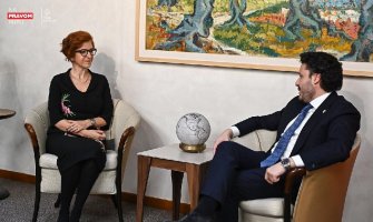 Abazović primio u oproštajnu posjetu Gašparikovu