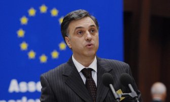 Vujanović ostao bez privilegija počasnog predsjednika