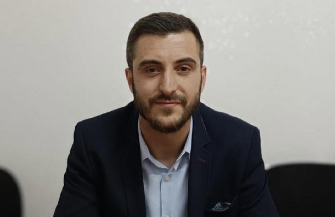 Eldar Adrović novi predsjednik OO SDP Petnjica