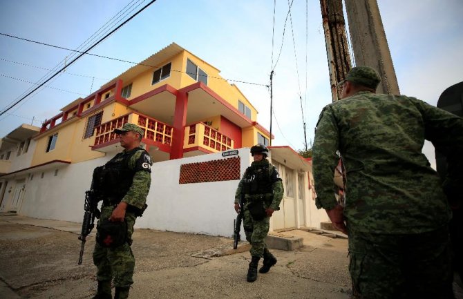 Meksički vojnici tukli, pa upucali pet muškaraca