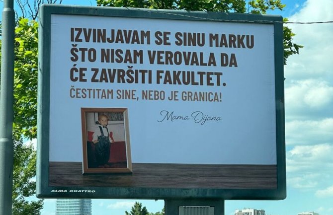 Bilbord o kome priča region: Mama Dijana uputila javno izvinjenje sinu