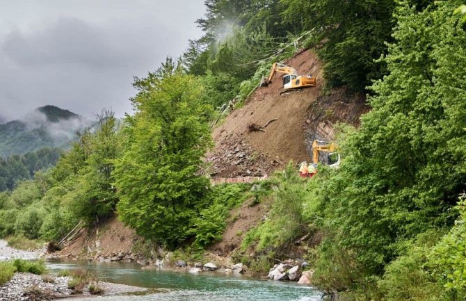  U toku sanacija putnog pravca Mataševo - Kolašin