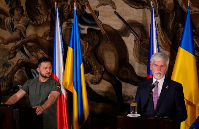Zelenski u Češkoj dobio podršku za članstvo u NATO kad završi rat