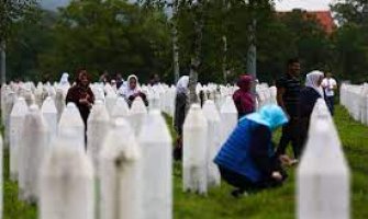 Obilježavanje 28 godina od zločina u Srebrenici: Sahrana 30 žrtava u Memorijalnom centru