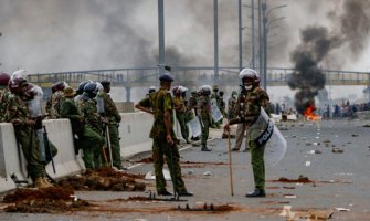 Protesti zbog visokih troškova života u Keniji: Policija ubila šestoro ljudi, 53 djece povrijeđeno u sukobima