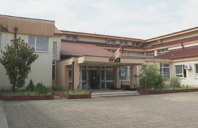 Roditelji nezadovoljni smjenom, uprava tvrdi da je to najbolji model
