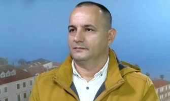 Rmandić: Adžić nesposoban da obavlja dužnost ministra, njegovo ponašanje je bezbjednosno opasno i uvodi društvo u anarhiju