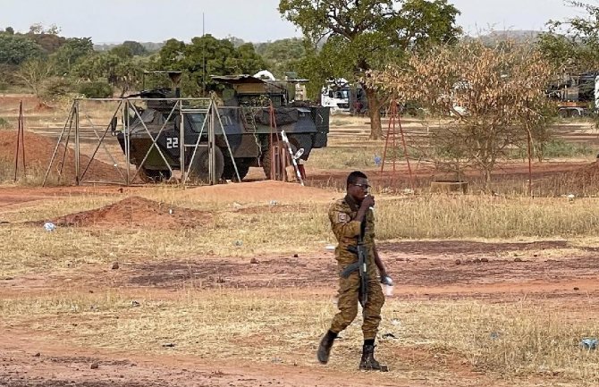 Mali: U napadu na selo ubijeno najmanje 23 osobe