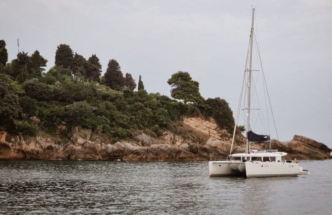 Na dvijema plažama u Baru zabranjeno kupanje zbog lošeg kvaliteta vode